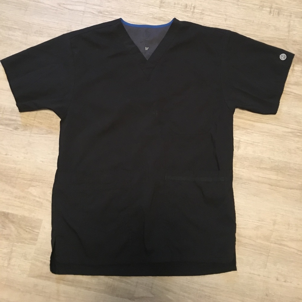 Barco One Men’s Scrub Top Size M